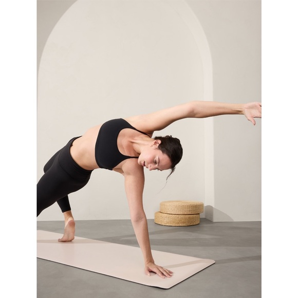 NWT Athleta Transcend Scoop Bra | Black - Picture 4 of 10